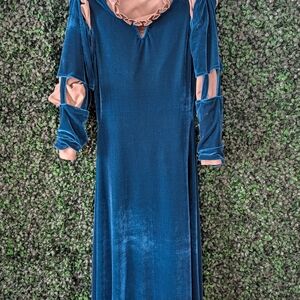 Medieval Scottish Princess Velvet Long Sleeve Dress in Blueish Green Size small